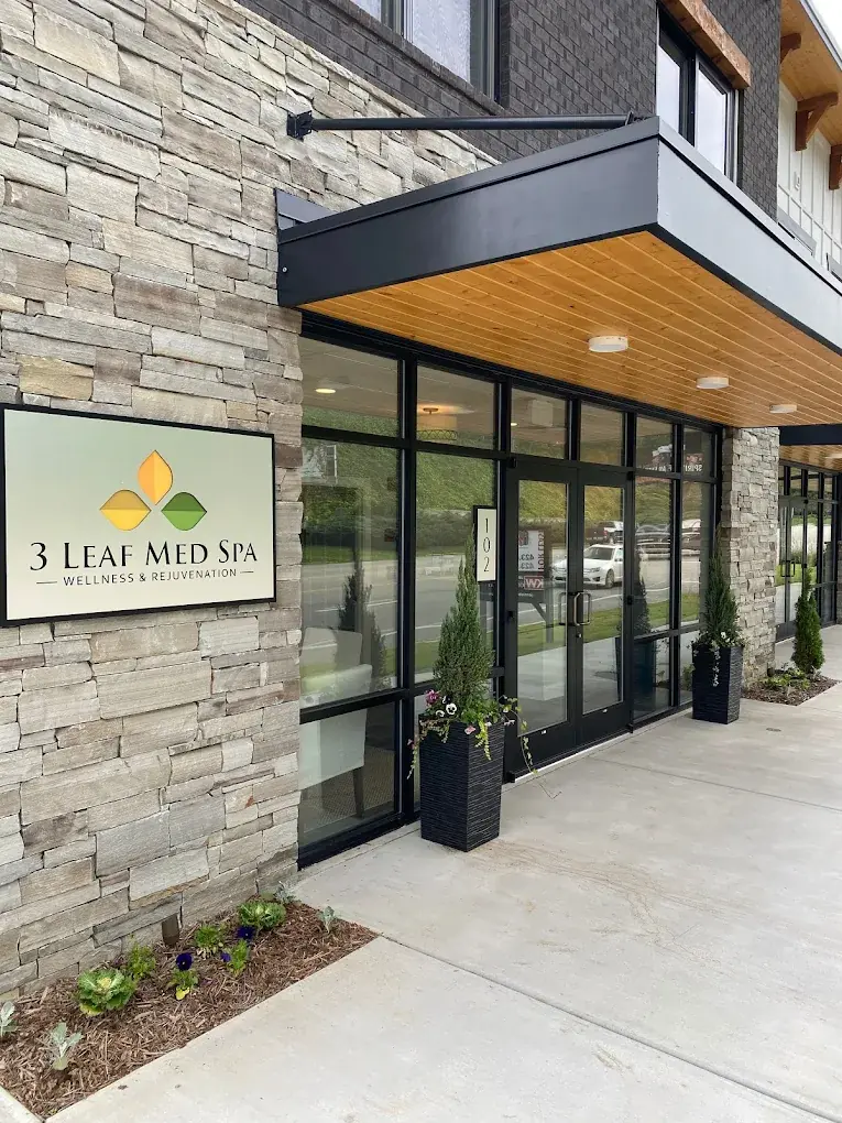 3 Leaf Med Spa storefront in Chattanooga